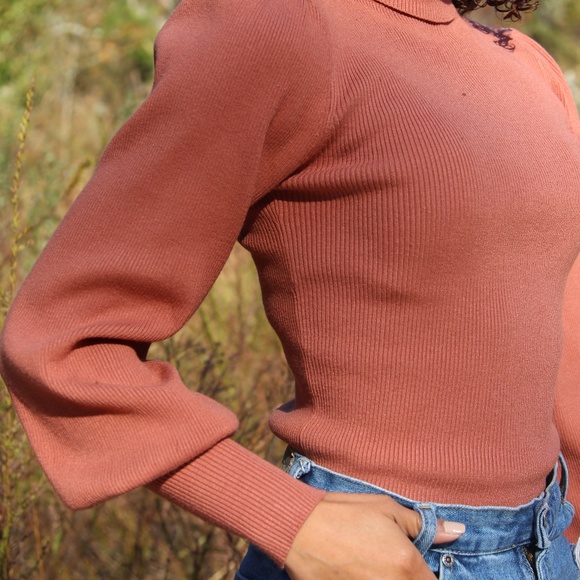 Balloon Sleeve Turtleneck Sweater - Picture 2 of 3